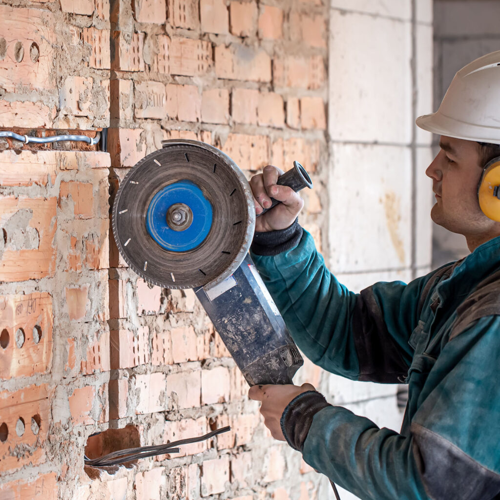 Ombygning af dit hus – det klarer murermester Jan Kjærgaard – Murerfirmaet JK Byg i Vestervig – alt i murerarbejde, nybyggeri, fliser/klinker, tilbygning og renovation udføres.